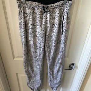 Lulu Lemon joggers
